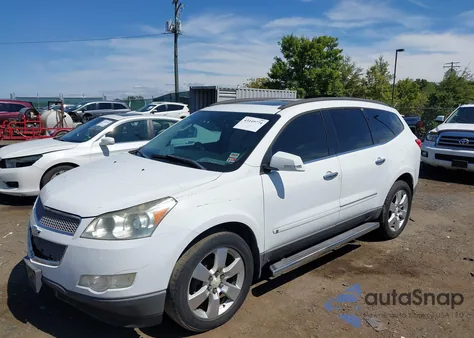 2009 Chevrolet Traverse Ltz from USA, damaged, VIN 1GNEV33DX9S102051